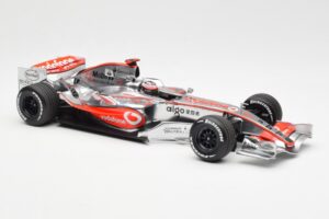 McLaren MP4-22 Mercedes #1 F. Alonso Showcar 2007 Minichamps 1:18 533071871 Kov – obrázok 4 z 6