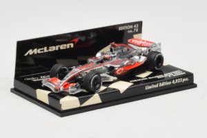 McLaren MP4-22 Mercedes #1 F. Alonso Vodafone McLaren Showcar F1 2007 Minichamps 1:43 530074371 Kov – obrázok 2 z 5