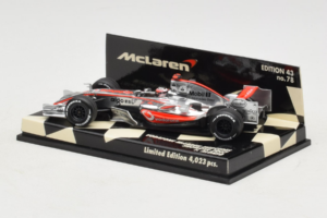 McLaren MP4-22 Mercedes #1 F. Alonso Vodafone McLaren Showcar F1 2007 Minichamps 1:43 530074371 Kov – obrázok 3 z 5