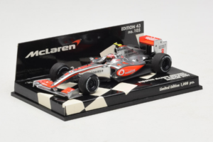 McLaren MP4-24 Mercedes #2 H. Kovalainen Vodafone McLaren Showcar F1 2009 Minichamps 1:43 530094372 Kov – obrázok 2 z 5