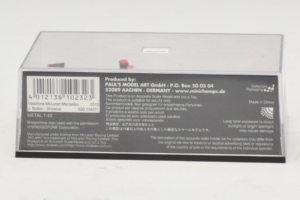 Vodafone McLaren Mercedes MP4-25 J. Button F1 Showcar 2010 Minichamps 1:43 530104371 Kov – obrázok 4 z 5