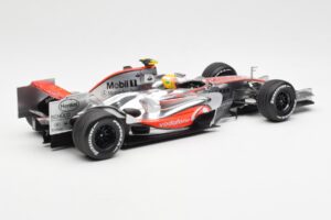 McLaren MP4-22 Mercedes #2 L. Hamilton 2007 Dealer Edition Minichamps 1:18 530071802 Kov – obrázok 2 z 6