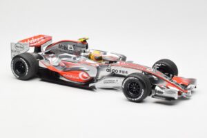 McLaren MP4-22 Mercedes #2 L. Hamilton 2007 Dealer Edition Minichamps 1:18 530071802 Kov – obrázok 4 z 6