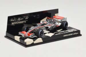 Dallara F303 N. Piquet British F3 Championship 2003 Minichamps 1:43 400030333 Kov – obrázok 2 z 5