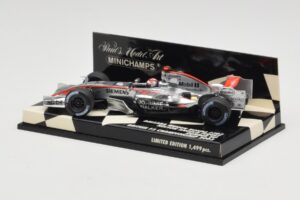 Dallara F303 N. Piquet British F3 Championship 2003 Minichamps 1:43 400030333 Kov – obrázok 3 z 5