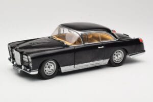 Facel Vega HK500 Čierny Sun Star 1:18 Facel Vega HK500 Čierny Sun Star 1:18 3751 Kov