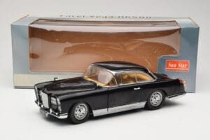 Facel Vega HK500 Čierny Sun Star 1:18 3751 Kov – obrázok 8 z 8