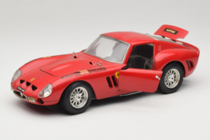 Ferrari 250 GTO Červený Bburago 1:18 B003 Kov – obrázok 2 z 8