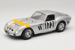 Ferrari 250 GTO #172 Tour de France 1964 Bburago 1:18 7011 Kov