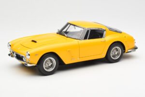 Ferrari 250 GT SWB Žltý CMC 1:18 M-054 Kov