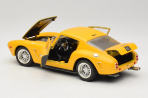 Ferrari 250 GT Berlinetta Žltý Jouef Evolution 1:18 301200 Kov – obrázok 5 z 8