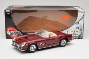Ferrari 250 GT California Spider LWB Tmavo Červený Hot Wheels 1:18 25727 Kov – obrázok 8 z 8