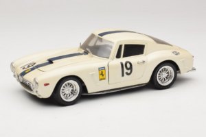Ferrari 250 GT SWB Berlinette #19 Tour de France Automobile 1961 Eagles Race 1:18 6500 Kov