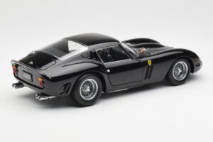 Ferrari 250 GTO Čierny Kyosho 1:18 08431BK Kov – obrázok 3 z 8