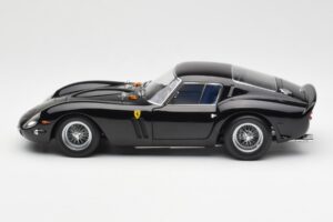 Ferrari 250 GTO Čierny Kyosho 1:18 08431BK Kov – obrázok 4 z 8