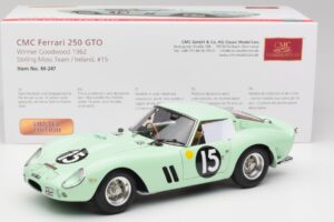 Ferrari 250 GTO #15 S. Moss / G. Hill Goodwood 1962 CMC 1:18 M-247 Kov – obrázok 6 z 6