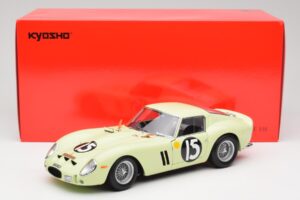 Ferrari 250 GTO #15 S. Moss / I. Ireland Goodwood Tourist Trophy Winner 1962 Kyosho 1:18 08438C Kov – obrázok 8 z 8