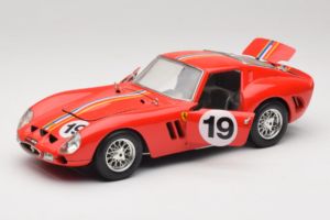 Ferrari 250 GTO #19 Červený Pruhy 1962 Bburago 1:18 3011-P3 Kov – obrázok 2 z 8
