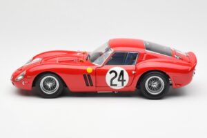 Ferrari 250 GTO #24 J. Blaton / G. Langlois 2nd 24 Hours of Le Mans 1963 Kyosho 1:18 08432C Kov – obrázok 4 z 8
