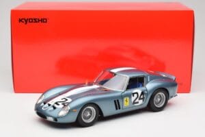 Ferrari 250 GTO #24 P. Rodriguez 12 Hours of Sebring GT3.0 Winner 1962 Kyosho 1:18 08438D Kov – obrázok 8 z 8