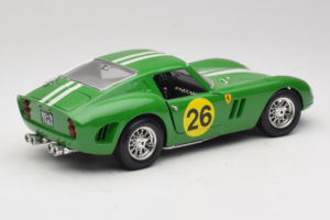 Ferrari 250 GTO #26 Zelený Biele Pruhy 1962 Bburago 1:18 3011-G3 Kov – obrázok 3 z 8