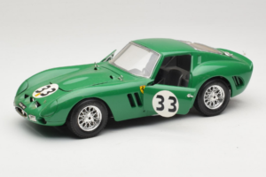 Ferrari 250 GTO #33 Zelený Bburago 1:18 3011-G1 Kov – obrázok 2 z 8