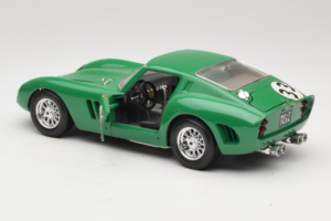 Ferrari 250 GTO #33 Zelený Bburago 1:18 3011-G1 Kov – obrázok 5 z 8