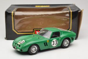 Ferrari 250 GTO #33 Zelený Bburago 1:18 3011-G1 Kov – obrázok 8 z 8