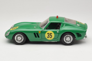Ferrari 250 GTO #35 Zelený 1962 Bburago 1:18 3011-G2 Kov – obrázok 4 z 8