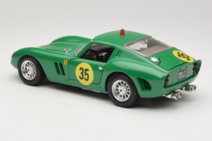 Ferrari 250 GTO #35 Zelený 1962 Bburago 1:18 3011-G2 Kov – obrázok 7 z 8