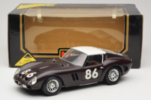 Ferrari 250 GTO #86 Čierny Bburago 1:18 3011-B1 Kov – obrázok 8 z 8