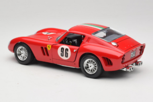 Ferrari 250 GTO #96 Červený 1962 Bburago 1:18 3011-N1 Kov – obrázok 7 z 8