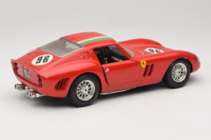 Ferrari 250 GTO #96 Červený Talianska Vlajka 1962 Bburago 1:18 3011-P2 Kov – obrázok 3 z 8
