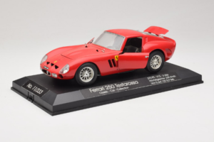 Ferrari 250 GTO Červený Replacement Stand Exclusive Cars 1:18 EC005 Kov – obrázok 2 z 8
