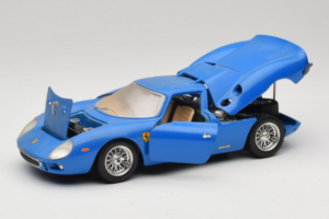 Ferrari 250 LM Modrý Bburago 1:18 3033-B1 Kov – obrázok 2 z 8