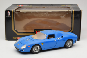 Ferrari 250 LM Modrý Bburago 1:18 3033-B1 Kov – obrázok 8 z 8
