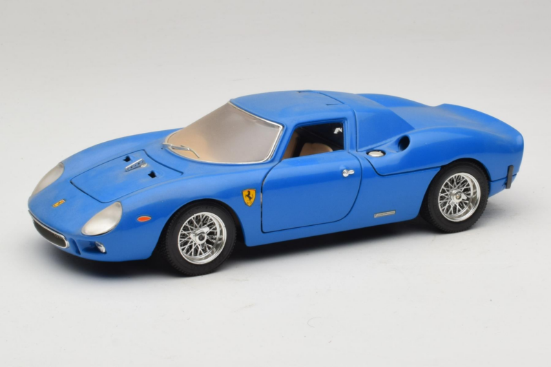 Ferrari 250 LM Modrý Bburago 1:18 3033-B1 Kov
