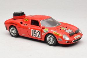 Ferrari 250 LM #192 Červený 1965 Bburago 1:18 3033-P1 Kov – obrázok 6 z 8