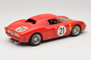 Ferrari 250 LM #21 M. Gregory / J. Rindt 24 Hours of Le Mans 1965 Bburago 1:18 3033-P2 Kov – obrázok 3 z 8