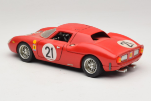 Ferrari 250 LM #21 M. Gregory / J. Rindt 24 Hours of Le Mans 1965 Bburago 1:18 3033-P2 Kov – obrázok 7 z 8