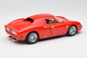 Ferrari 250 Le Mans Červený Bburago 1:18 3033 Kov – obrázok 3 z 8