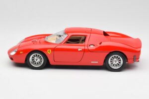 Ferrari 250 Le Mans Červený Bburago 1:18 3033 Kov – obrázok 4 z 8