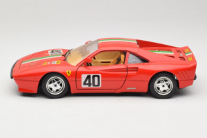 Ferrari 288 GTO #40 Červený Talianska Vlajka 1984 Bburago 1:18 3027-P1 Kov – obrázok 4 z 8