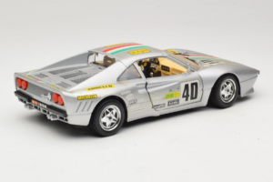 Ferrari 288 GTO #40 Strieborný 1984 Bburago 1:18 3027-S1 Kov – obrázok 3 z 8