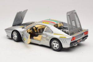Ferrari 288 GTO #40 Strieborný 1984 Bburago 1:18 3027-S1 Kov – obrázok 5 z 8