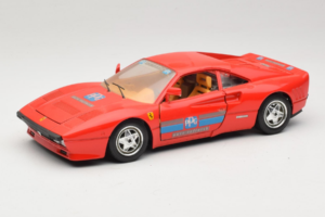 Ferrari 288 GTO PPG Auto Refinish Červený Bburago 1:18 3027-P2 Kov