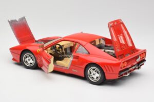 Ferrari 288 GTO Červený Bburago 1:18 3027 Kov – obrázok 5 z 8