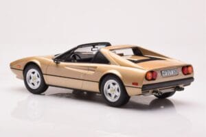 Ferrari 308 GTS Zlatý Limitovaná Edícia Norev 1:18 187932 Kov – obrázok 5 z 6
