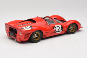 Ferrari 330 P4 #224 Červený 1967 Revell 1:18 48825-P2 Kov – obrázok 3 z 7