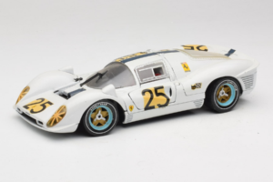 Ferrari 330 P4 #25 Biely Revell 1:18 48845 Kov